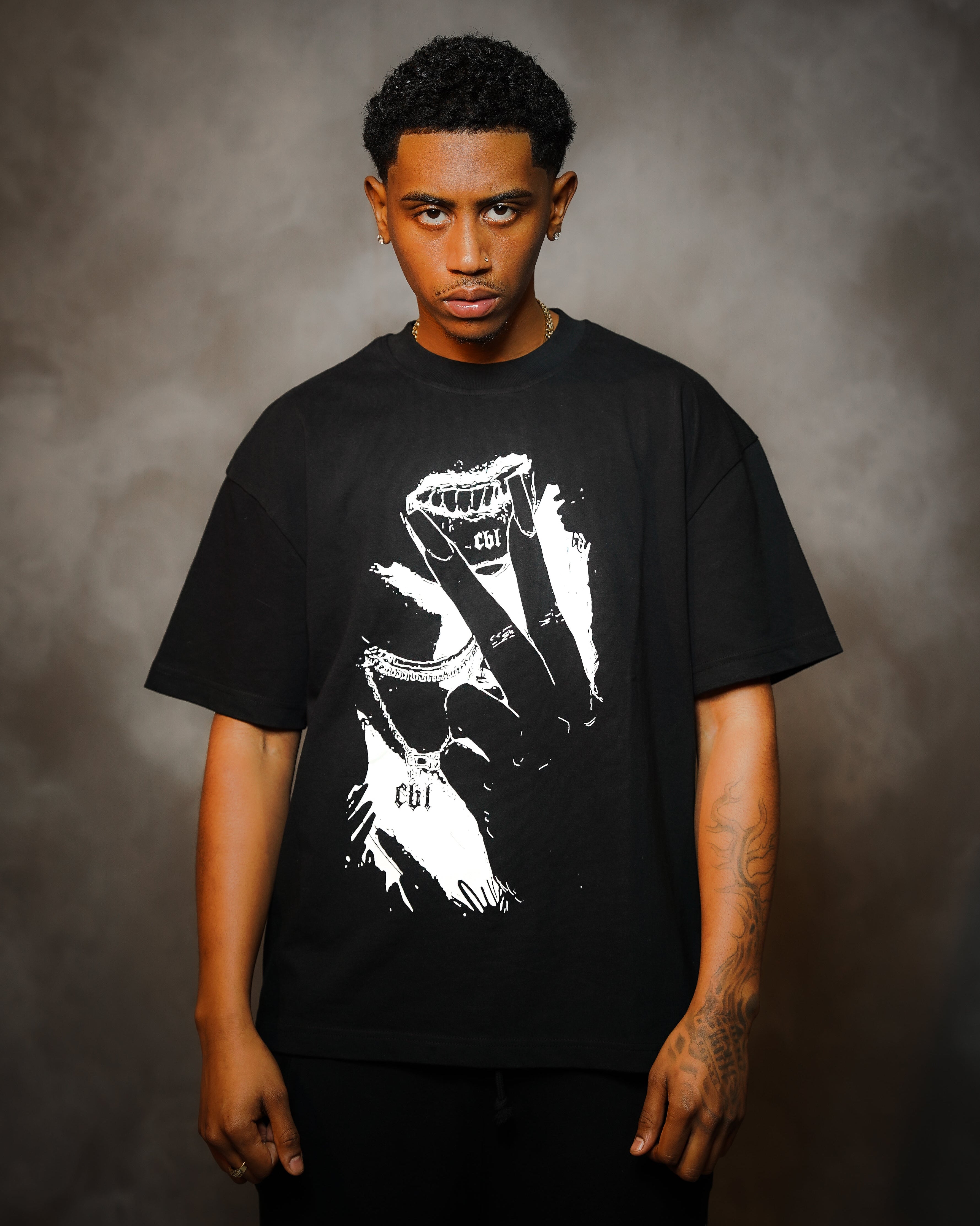 Heartless T-Shirt Jet Black — Graphic Tee London – CAN'T BE LABELLED